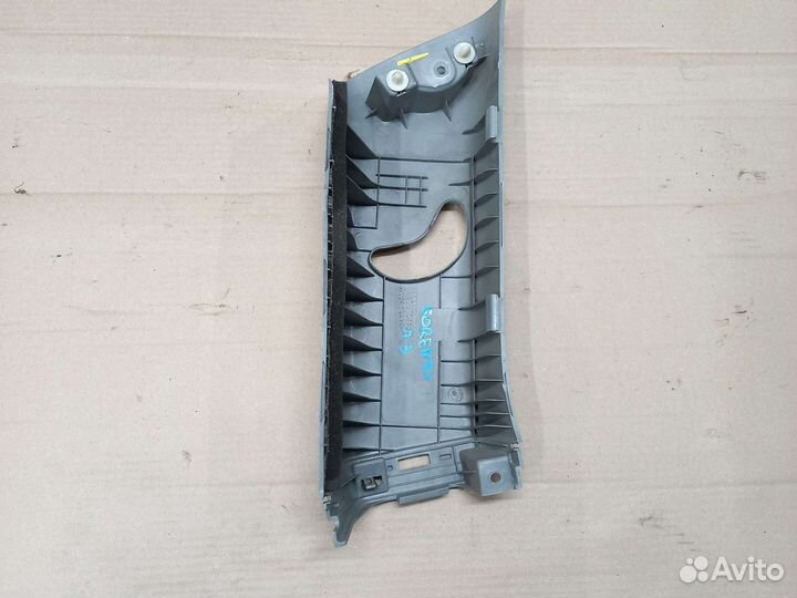 Накладка декаративная задняя Киа Соренто 2