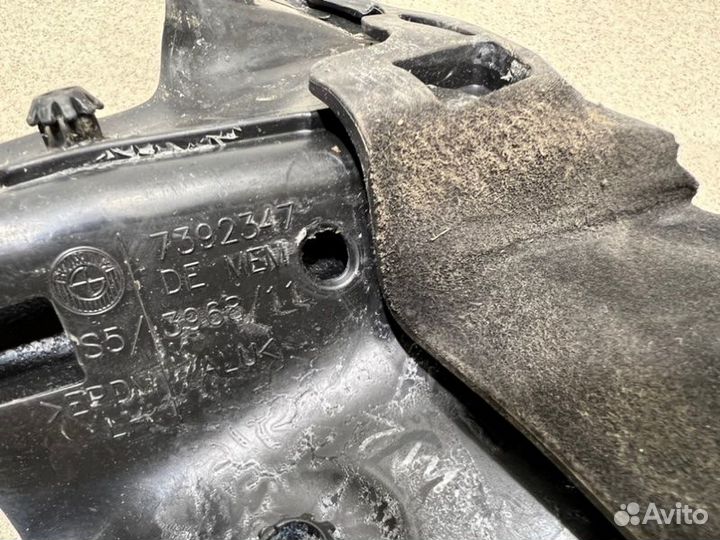 Уплотнитель стекла двери задний левый Bmw 6-Serie