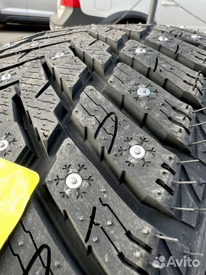Kapsen IceMax RW516 215/65 R16 139T