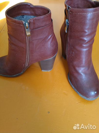 Ботинки женские