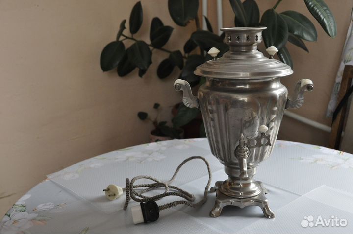 Самовар электрический СССР 1975 г