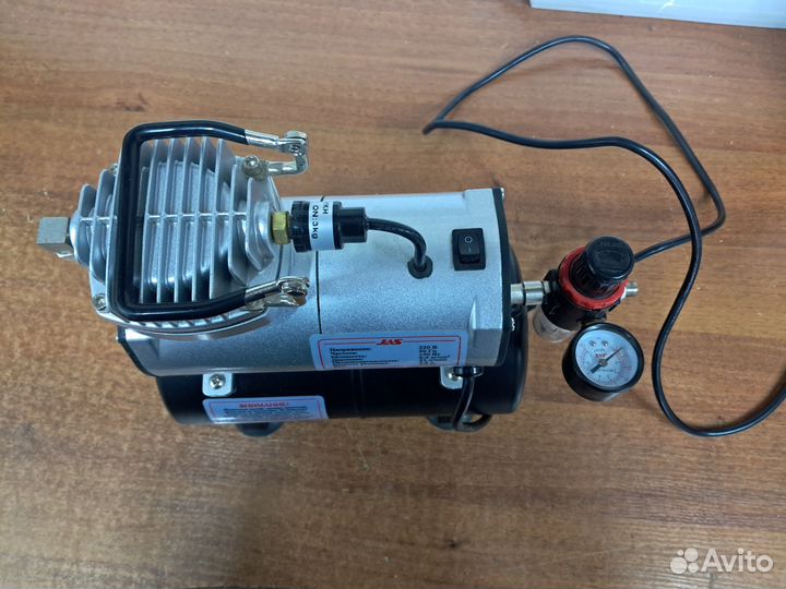 Мини компрессор