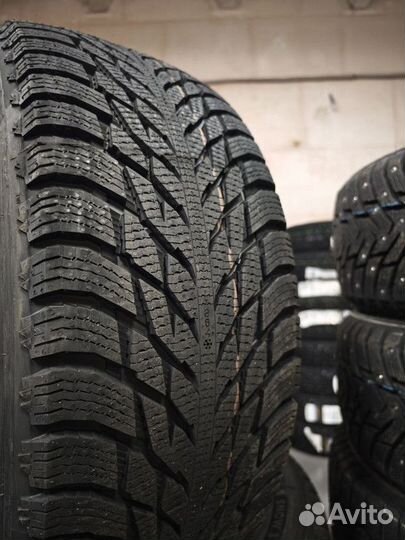 Ikon Tyres Autograph Snow 3 SUV 235/55 R20 102R