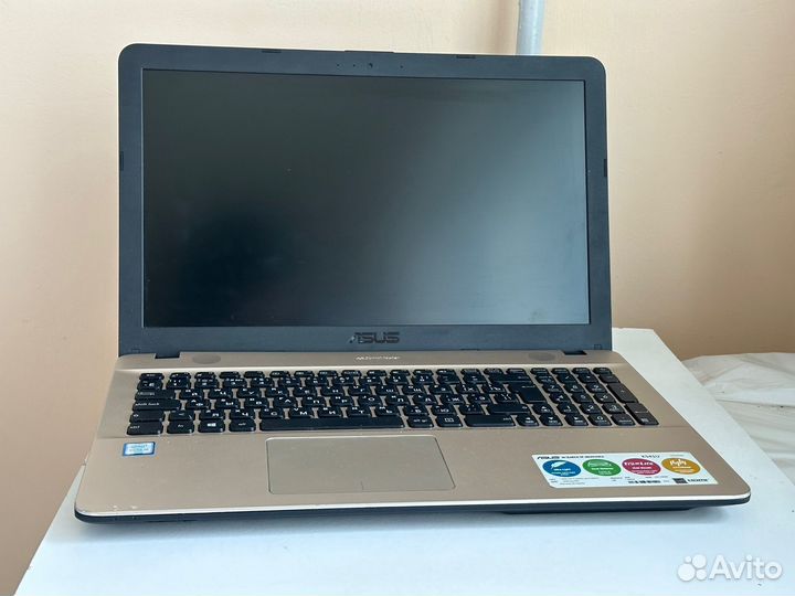 Ноутбук 15.6 Core i5 16gb/256gb ssd