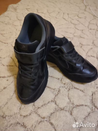 Кроссовки для мальчика