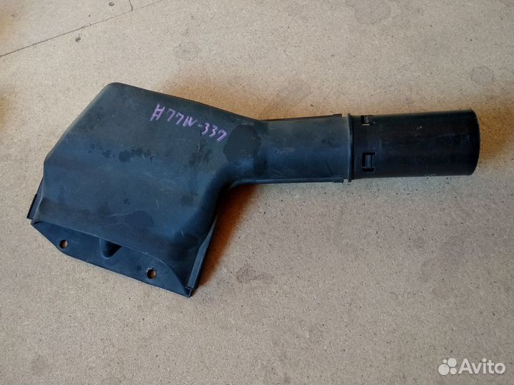 Воздухозаборник патрубок Mitsubishi Pajero Io