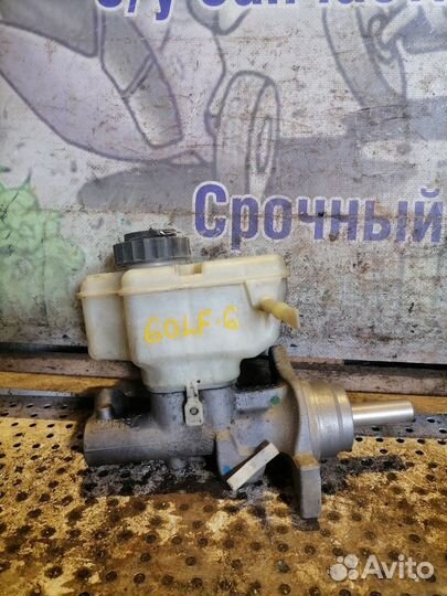 Цилиндр тормозной главный Volkswagen Golf