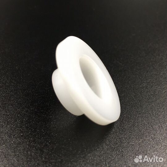 Втулка румпеля пластиковая Yamaha 20-30 (90387-13)