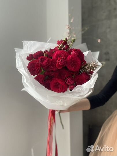 Букет из пионовидных роз