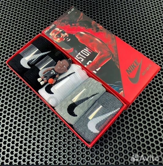 Носки Nike в коробкес брелком 5 пар
