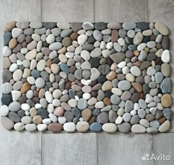 Коврик из морской гальки