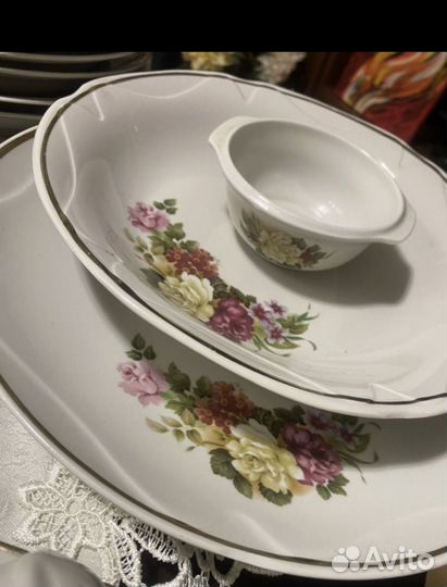 Сервиз столовый Добрушинский СССР. Стеклянная ваза