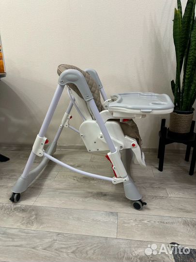 Стул для кормления