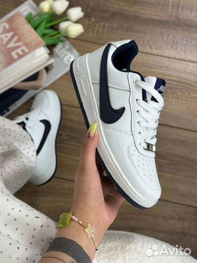 Кроссовки Nike Air Force 1