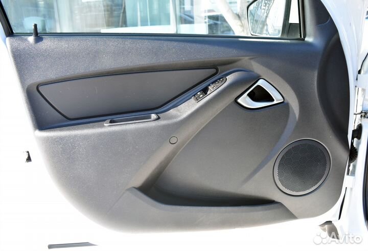 LADA Granta 1.6 МТ, 2023, 30 082 км