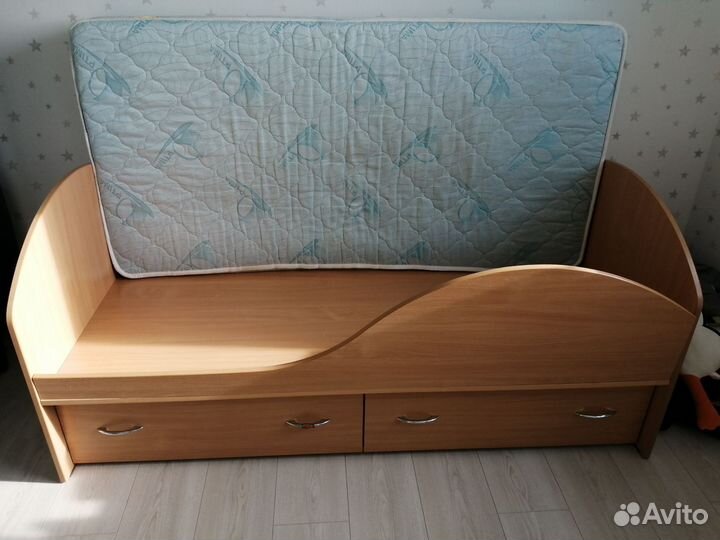 Детская кровать бу
