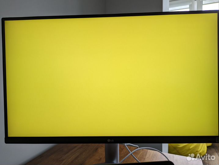 Монитор LG 27UP850 - W