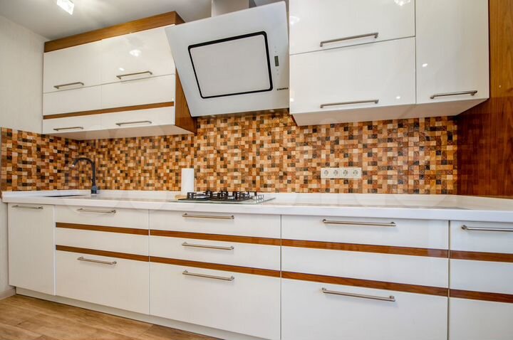 2-к. квартира, 75 м², 6/9 эт.