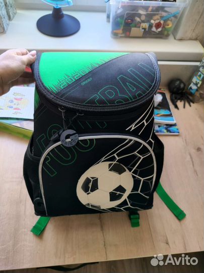 Школьный рюкзак