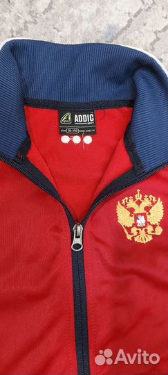 Спортивный костюм