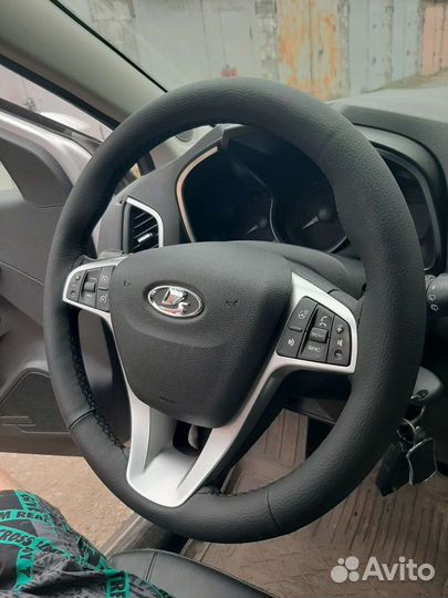 Оплетка на руль из кожи