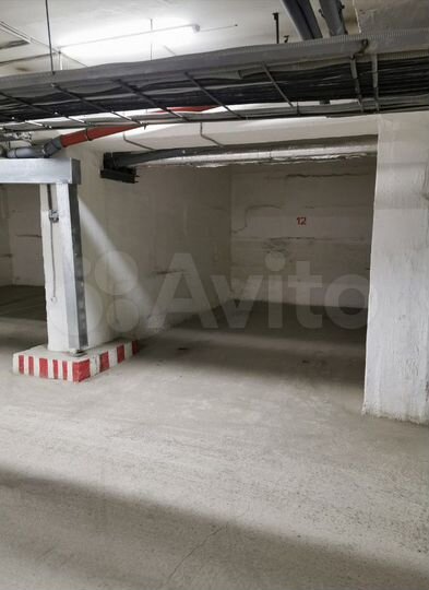 Машиноместо, 20 м²