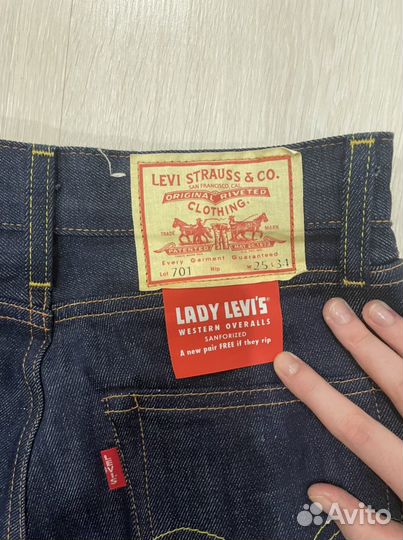 Levis 701 темно-синие джинсы