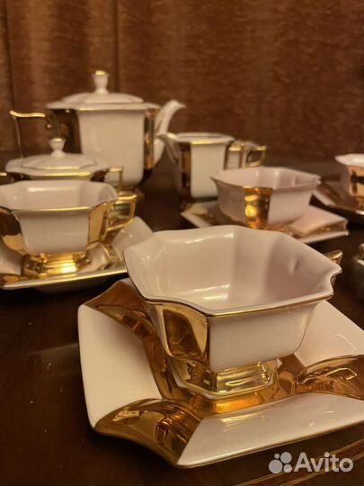 Чайный сервиз из розового фарфора Чехия