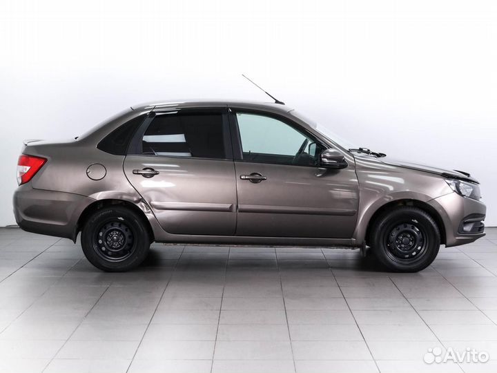 LADA Granta 1.6 AT, 2018, 85 101 км