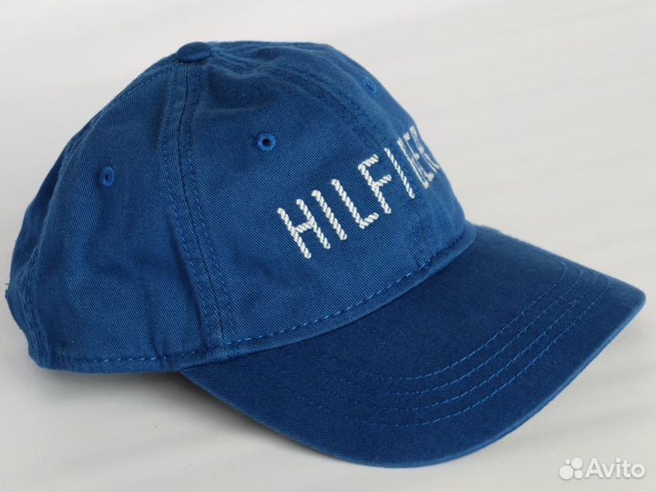 Классическая бейсболка 