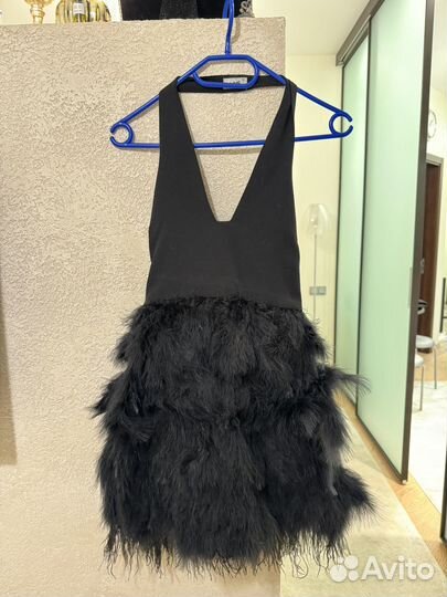 Платье lime с перьями