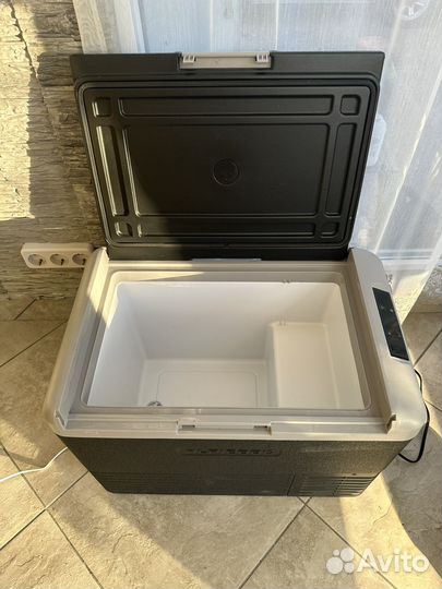 Автохолодильник alpicool