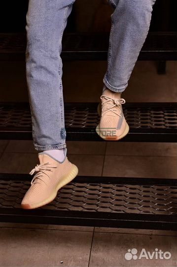 Кроссовки Yeezy Boost 350 V2 Linen Reflective