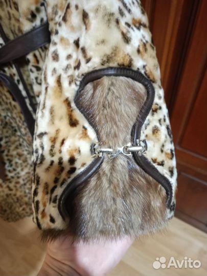 Шуба мутоновая с отделкой из норки 46 48