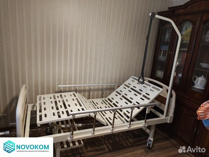 Медицинская кровать E-8 с дугой и инф стойкой
