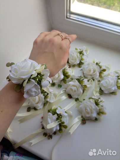 Бутоньерки для подружек невесты