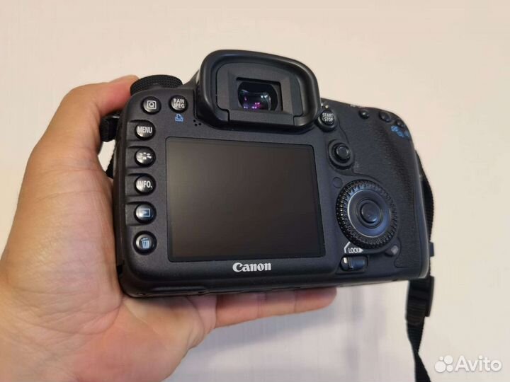 Canon 7D Body 9000 кадров