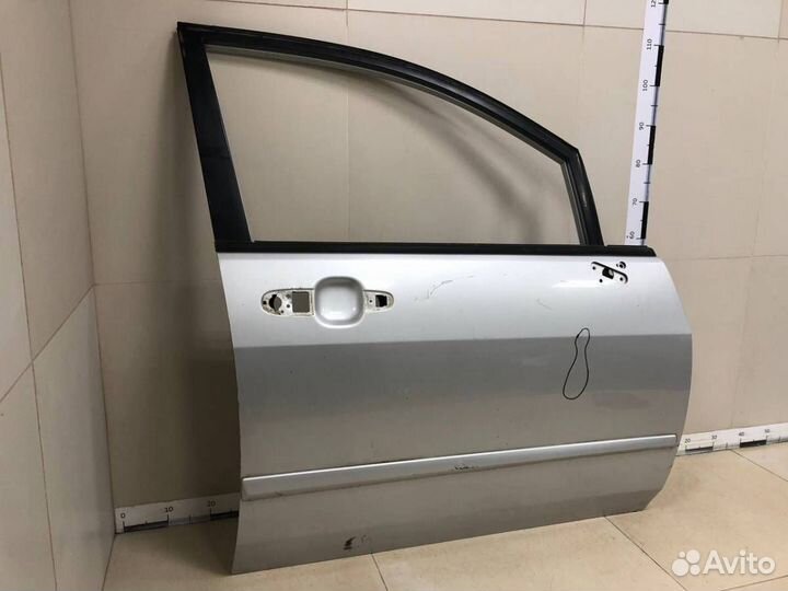 Б/У Дверь передняя правая 6800154830 suzuki