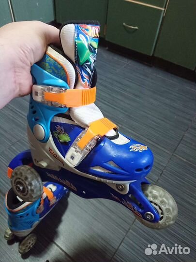 Роликовые коньки 3-х колёсные