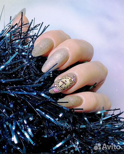 Наращивание ногтей