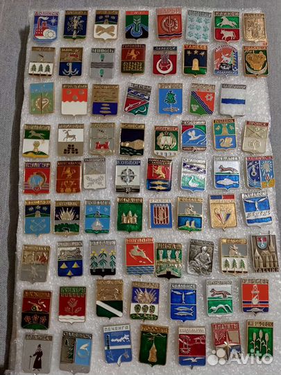 Значки по 15р