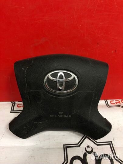 Взорваная подушка безопасности Toyota Avensis