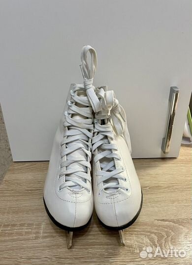 Коньки фигурные детские