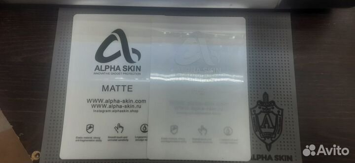 Гидрогелевая пленка на любой телефон Alpha Skin