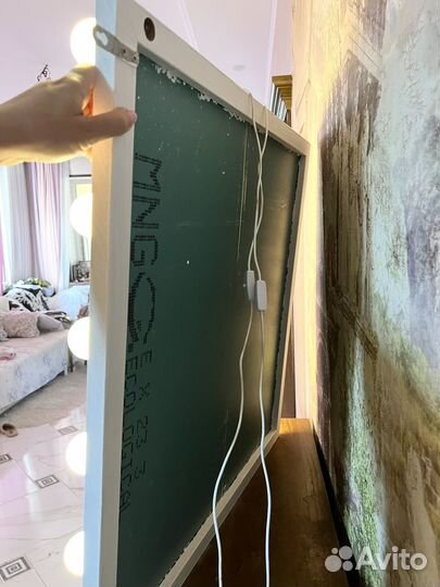 Зеркало с лампочками