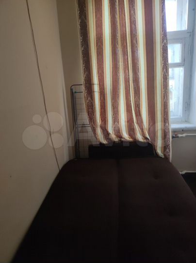 Комната 10 м² в 5-к., 5/5 эт.