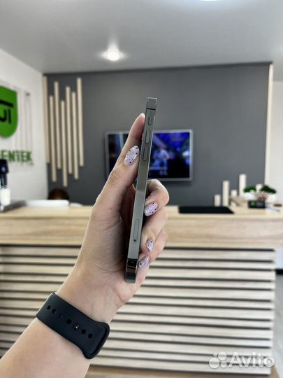 iPhone 12 Pro, 256 ГБ