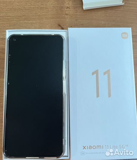 Xiaomi Mi 11 Lite 5G NE, 8/256 ГБ