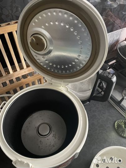 Мультиварка redmond