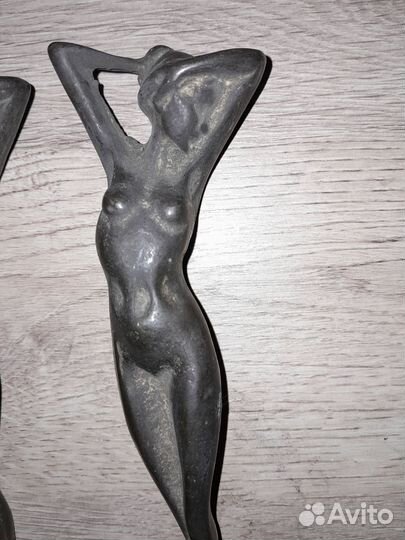 Бронзовые статуэтки